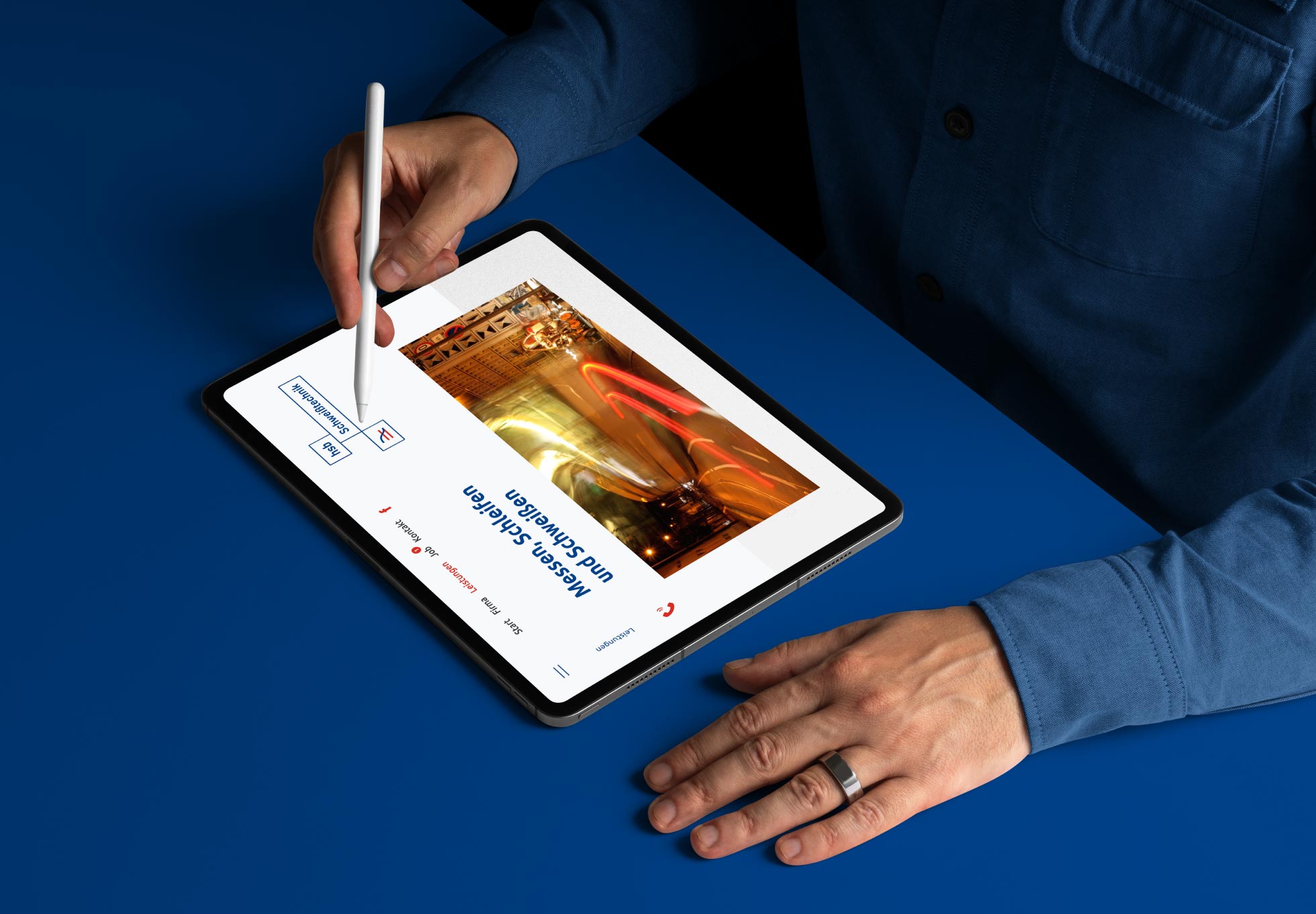 Website von hsb Schweißtechnik auf einem Tablet